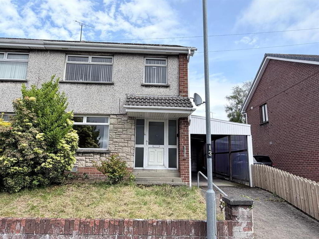14 Lisnarea Avenue, Derry, BT48 7SS