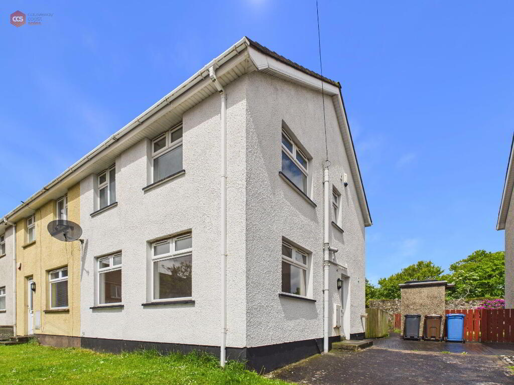 Photo 1 of 18b Parklea, Portstewart