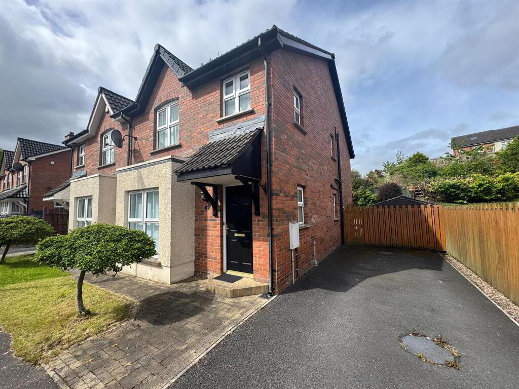 10 Tobar Glen, O'Neill Road, Newtownabbey, BT36 6UG