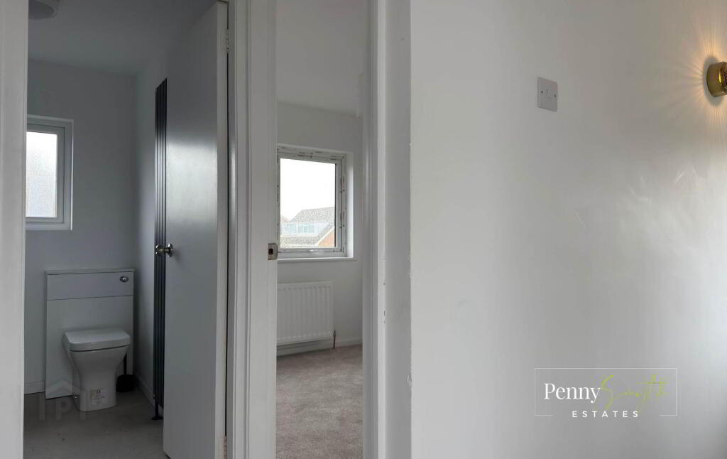 Photo 18 of 7 Kilmaine Avenue, Bangor