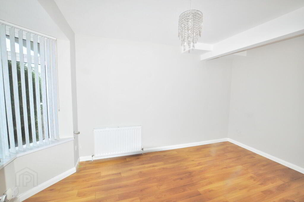 Photo 4 of 14 Silverstream Park, Belfast