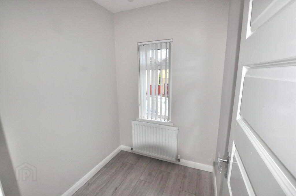 Photo 11 of 14 Silverstream Park, Belfast