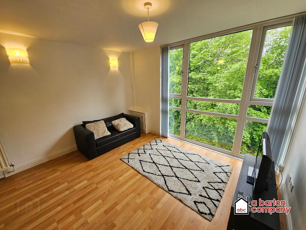 Photo 2 of 16 The Firs, Jordanstown, Newtownabbey