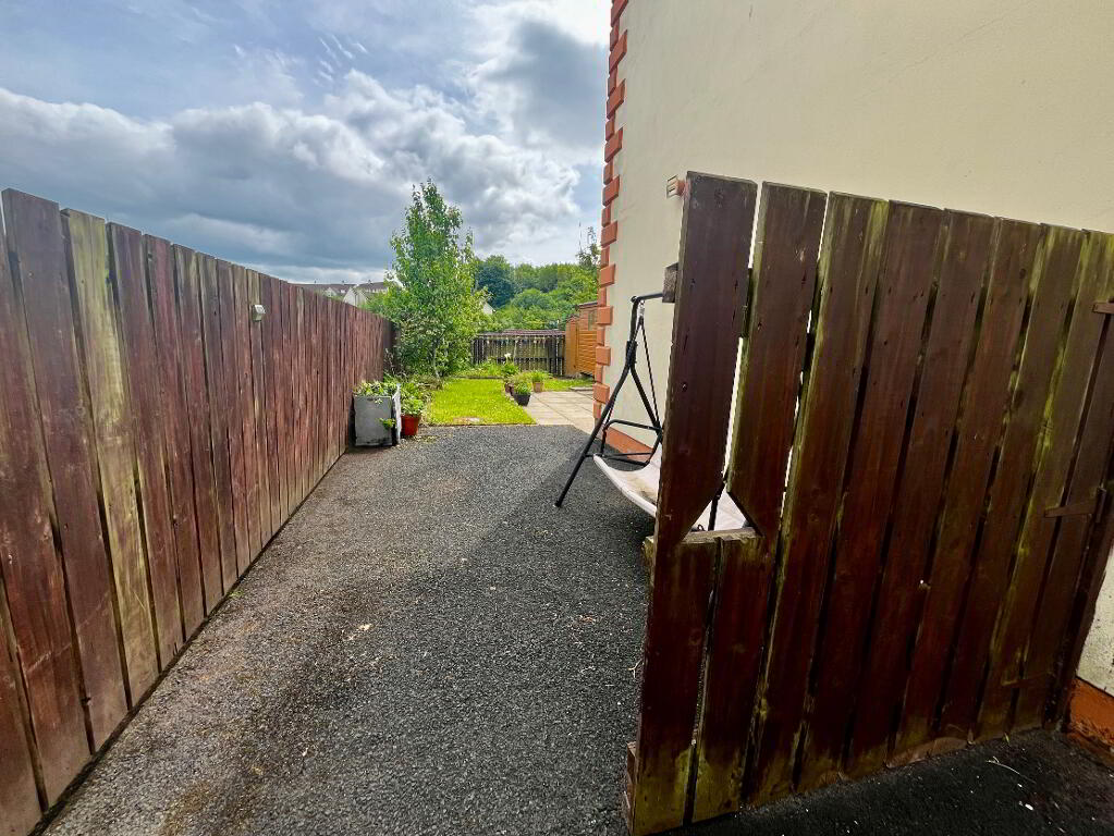 Photo 11 of 82 Shepherds Glen, Waterside, Derry/Londonderry