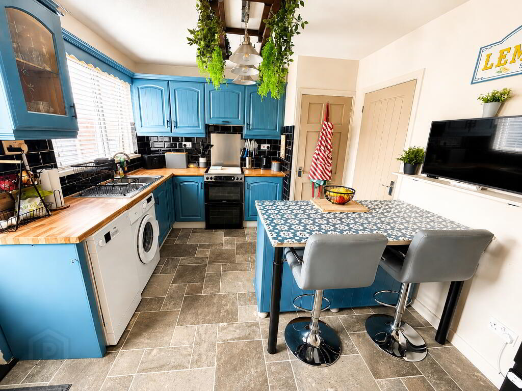 Photo 6 of 10 Erosmore Drive, Kilfennan, L'Derry