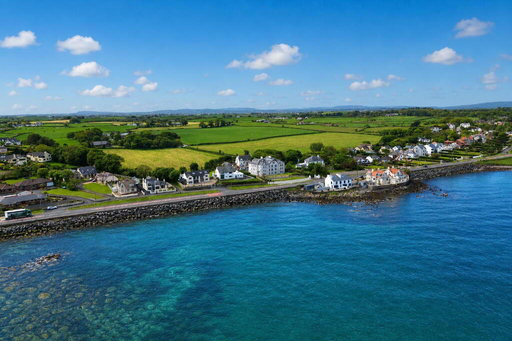 Apt 8, Warren Manor, Warren Road, Donaghadee, BT21 0QT