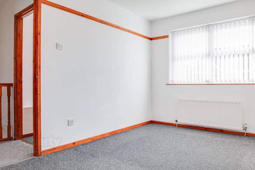 Photo 18 of 36 Meadowvale Crescent, Bangor