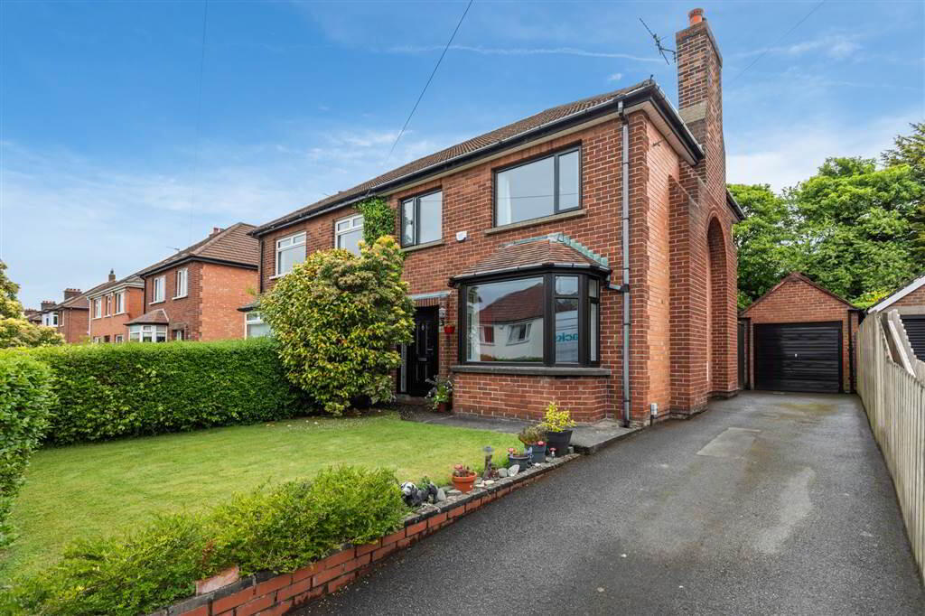 3 Bedroom Semi-Detached in BT5 7DY