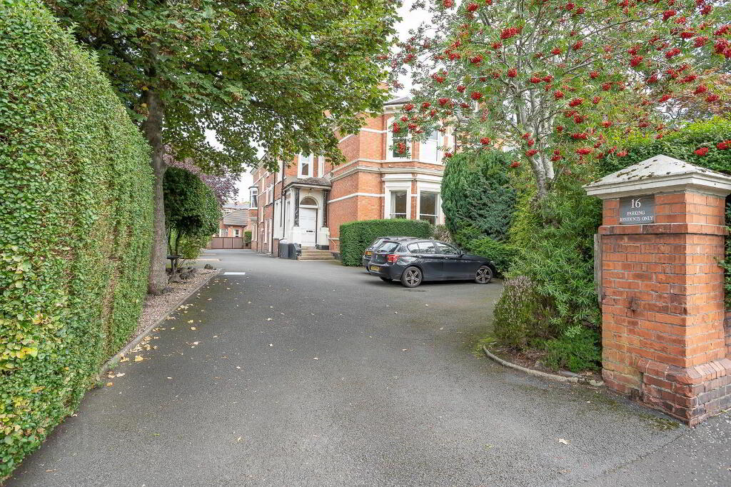 1 Bedroom Flat in BT9 6FL