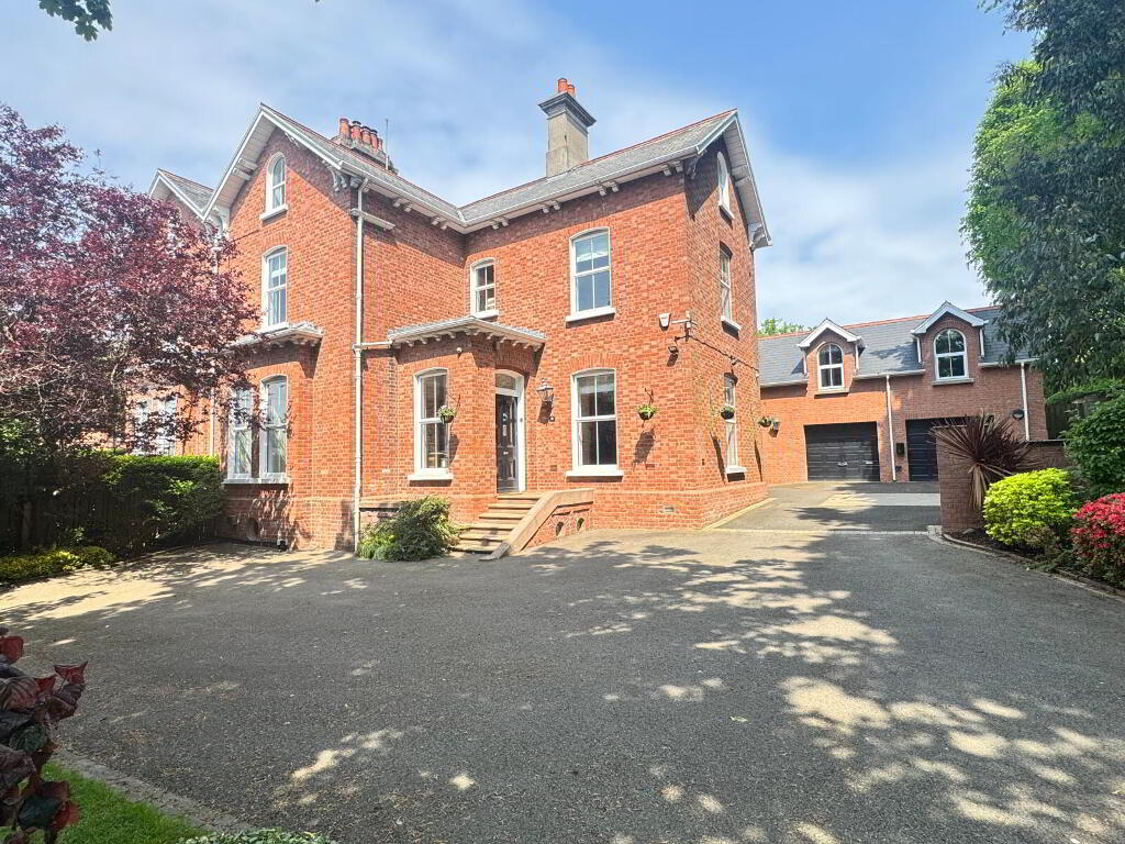 'Rudesheim', 98 Kings Road, Belfast, BT5 7BW