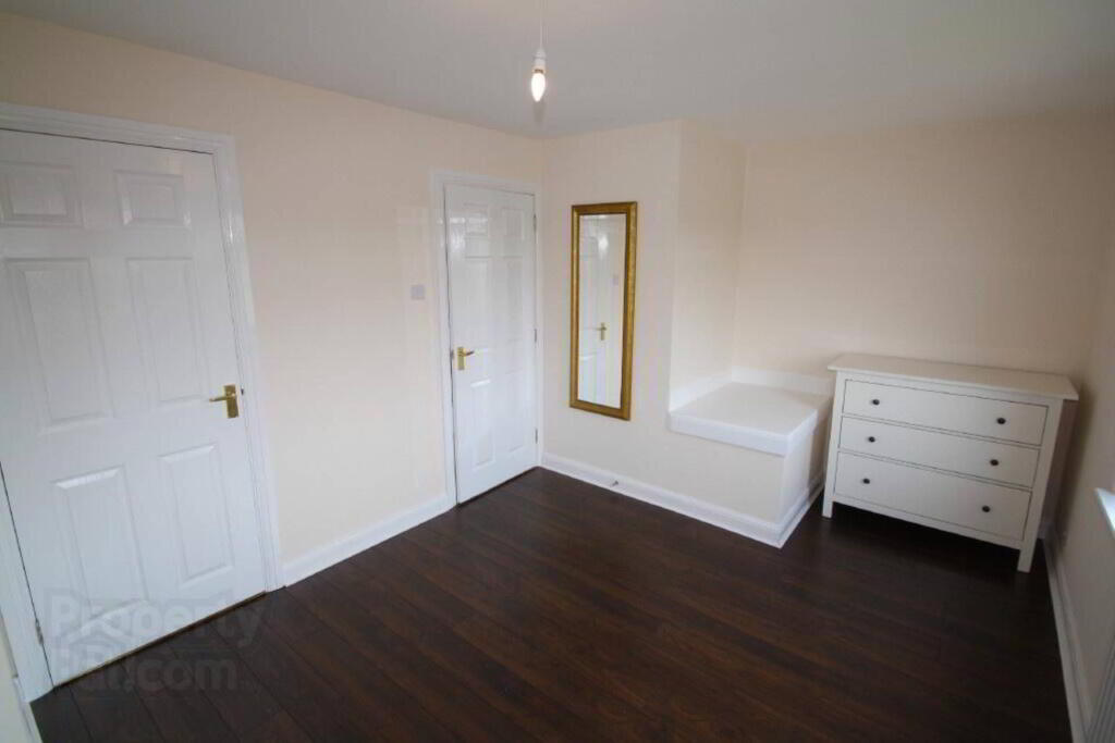 Photo 10 of 73 Stonebridge Gardens, Newtownards