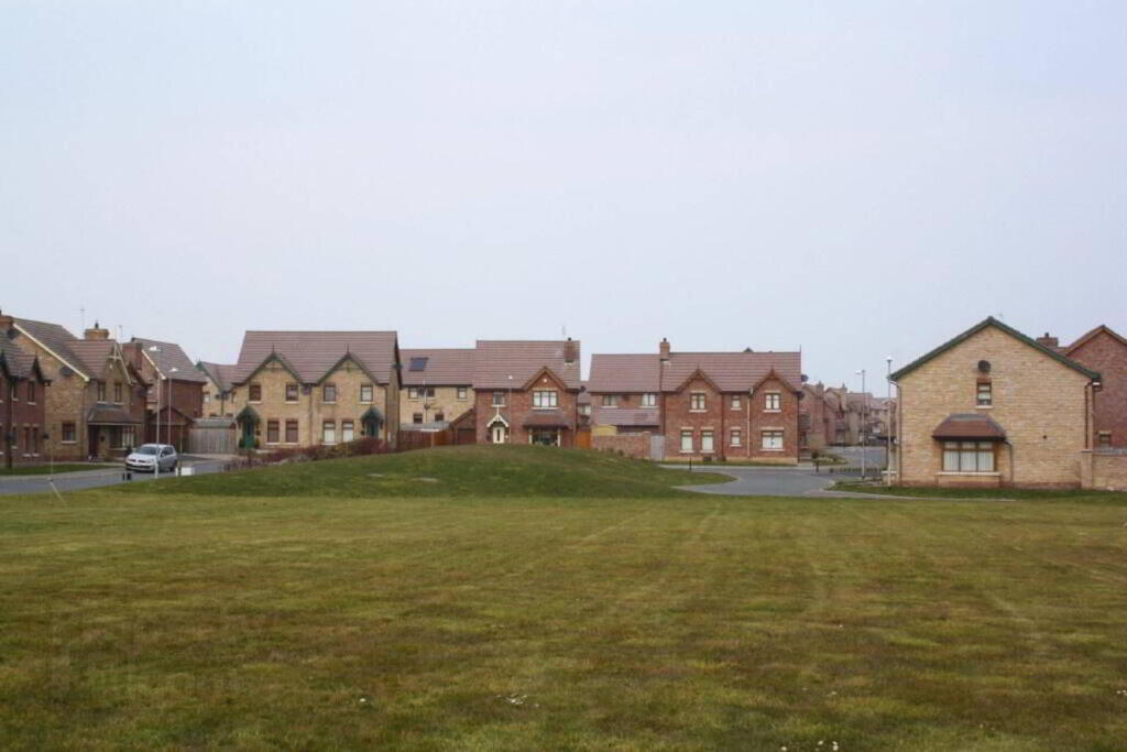 Photo 13 of 73 Stonebridge Gardens, Newtownards
