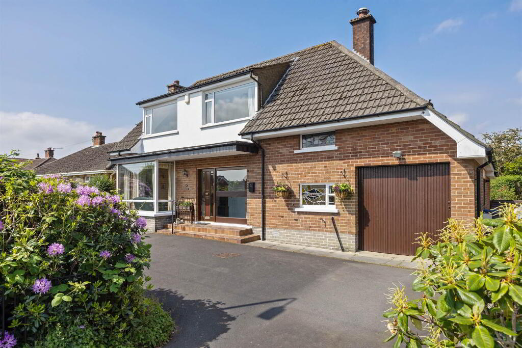 15 Rosepark South, Stormont, Belfast, BT5 7RJ