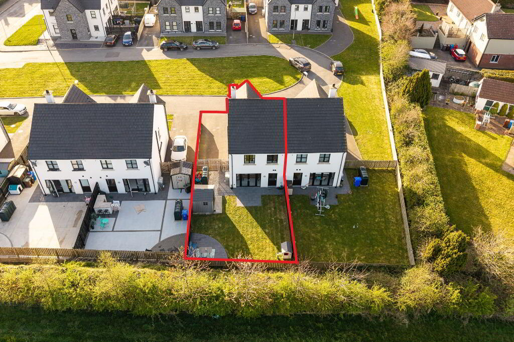 Photo 25 of 16 Riverview Manor, Castlederg