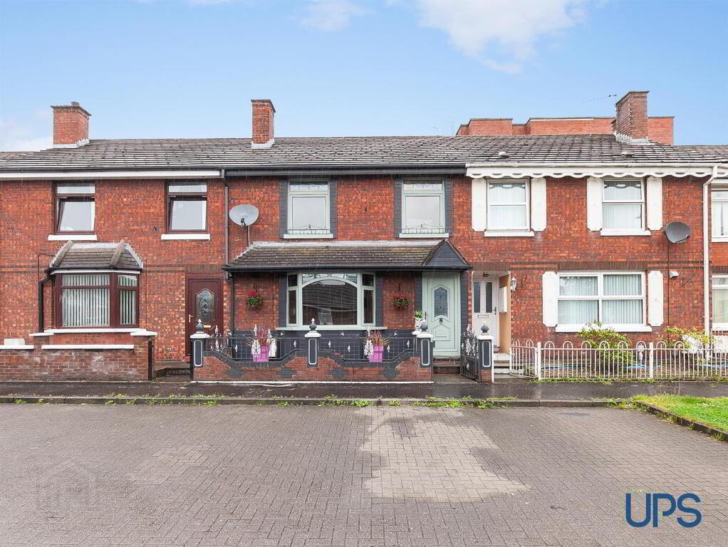 5 Kilmore Close, Clonard, Belfast, BT13 2TE