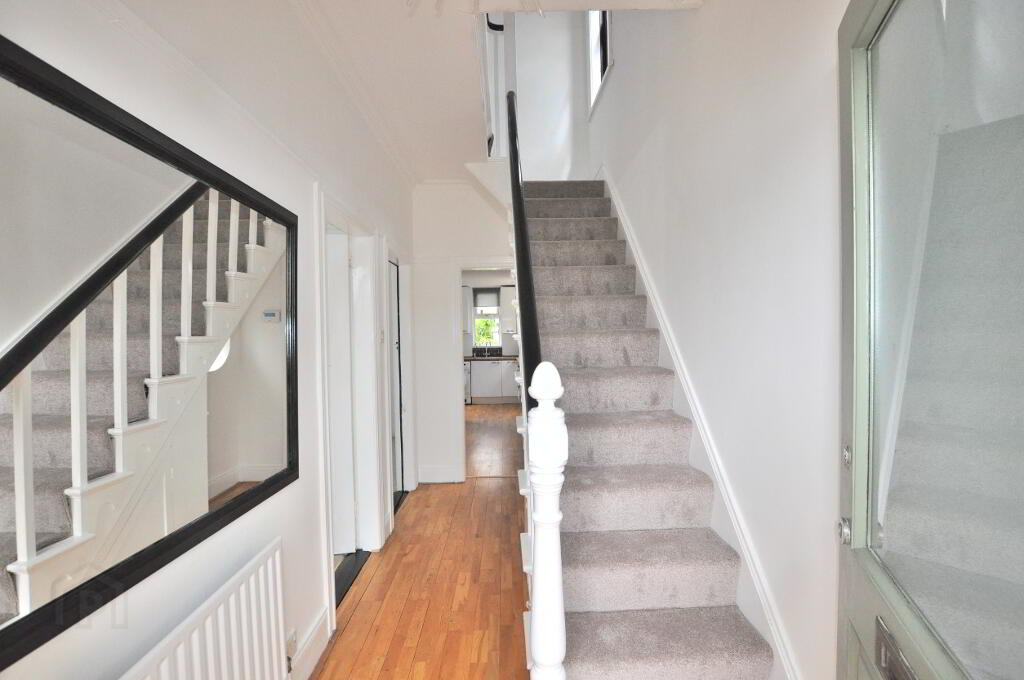 Photo 2 of 426 Castlereagh Road, Belfast