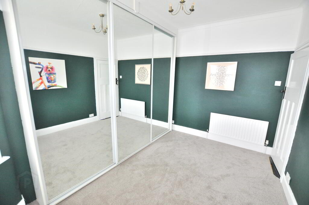 Photo 16 of 426 Castlereagh Road, Belfast