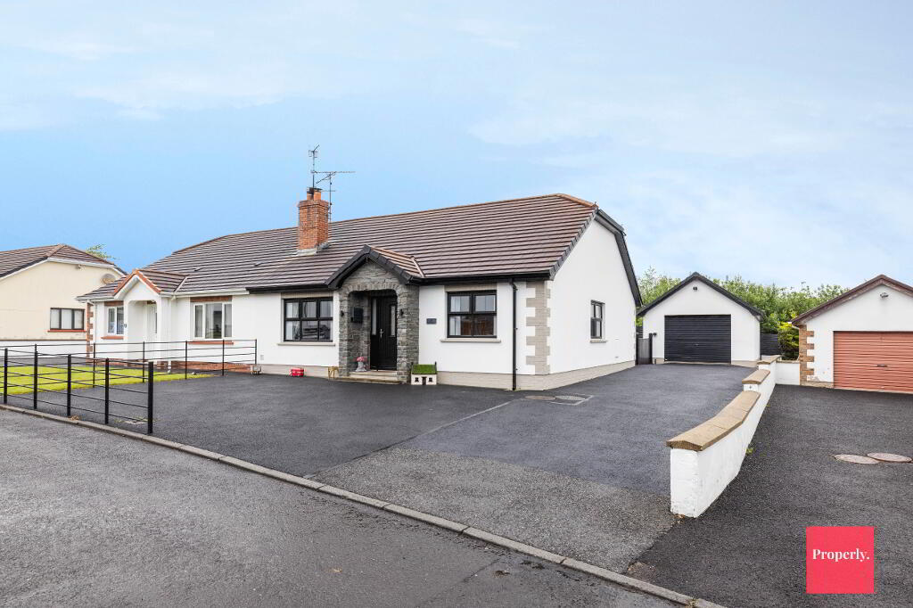 5 Castle Crescent, Castledawson, BT45 8RR