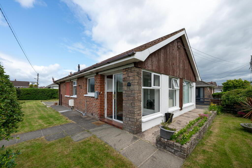 7 Thornhill, Bangor, BT19 1RD