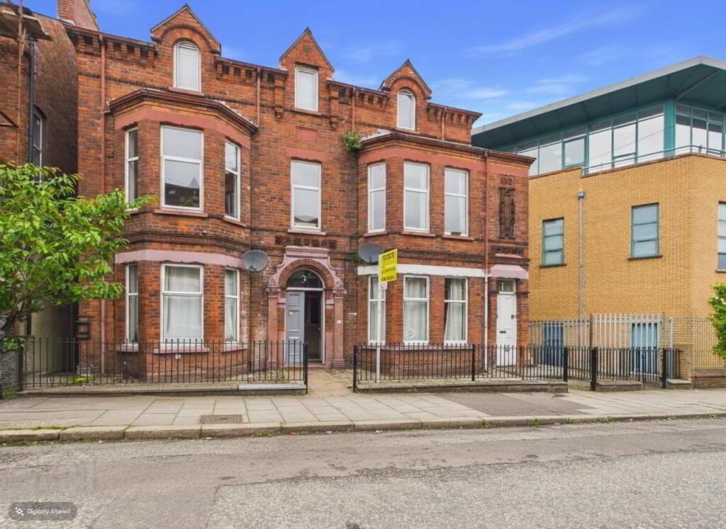3b The Mount, Belfast, BT5 4NA