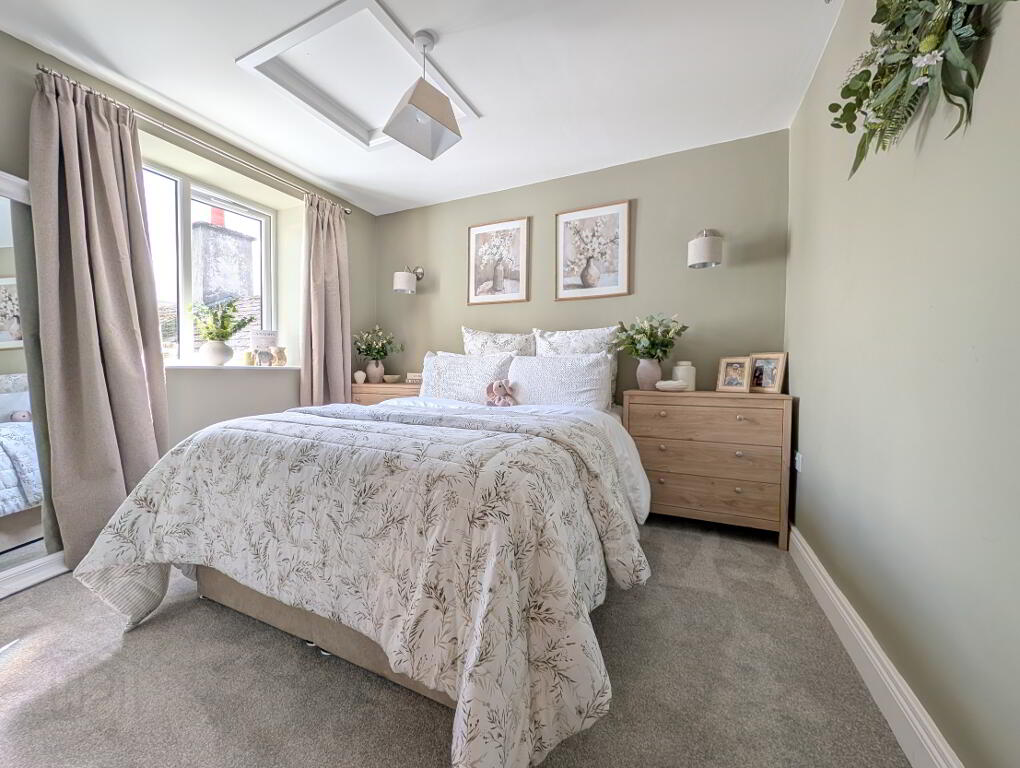 Photo 18 of 15 Newcastle Road, Castlewellan