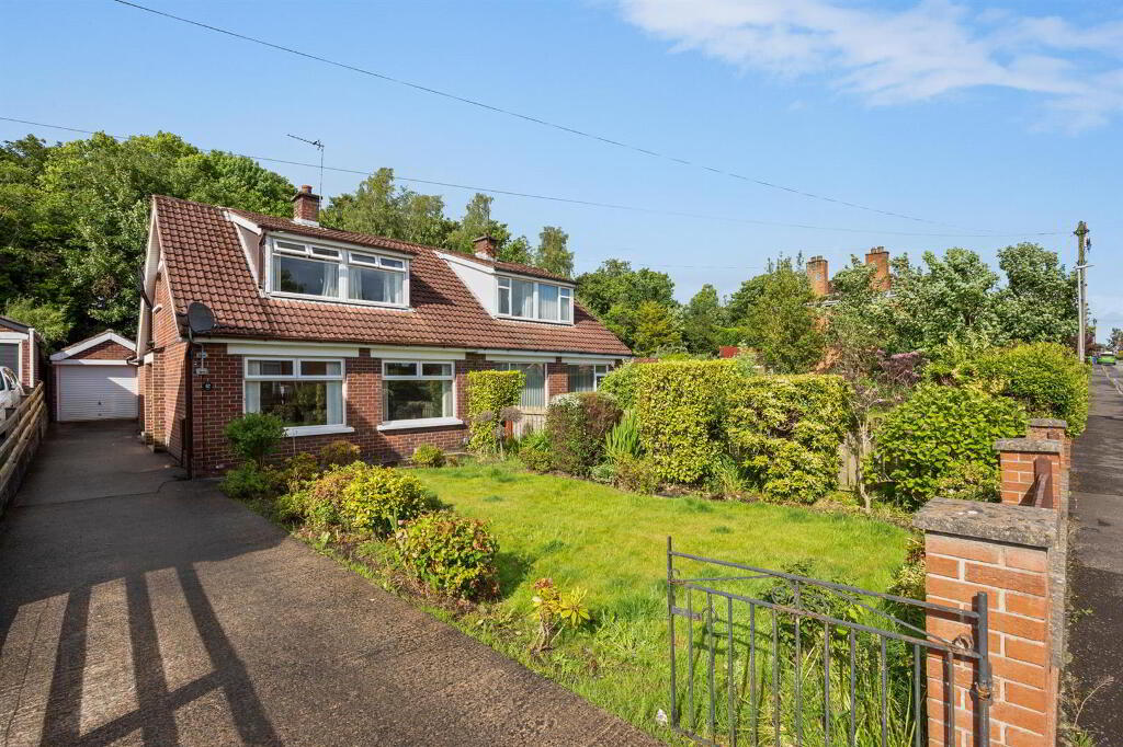 67 Sandhill Gardens, Belfast, BT5 6FF