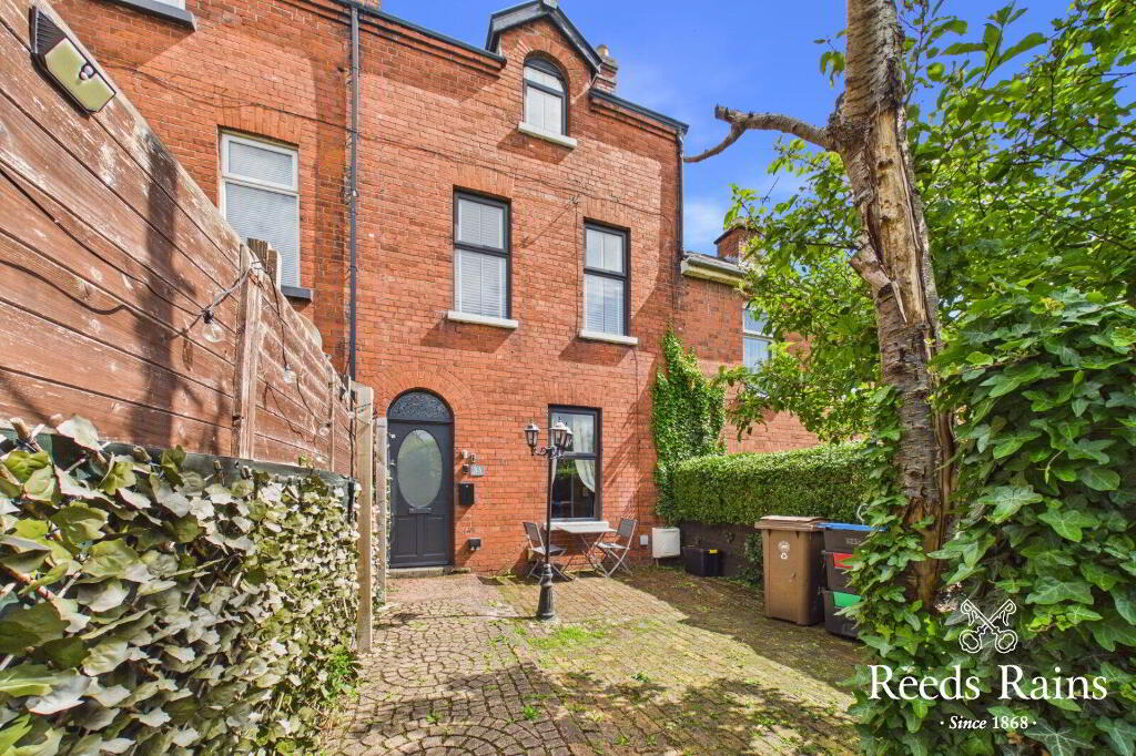 33 Whitewell Road, Newtownabbey, BT36 7ET