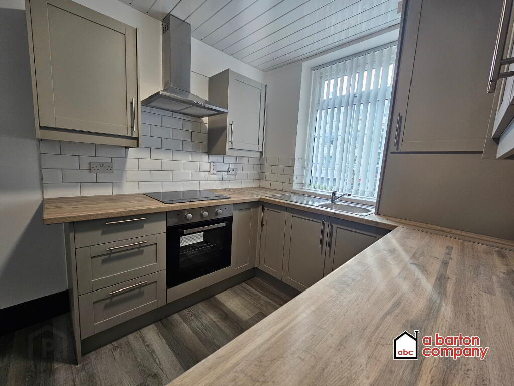 Photo 2 of 370 Merville Garden Village, Valley, Newtownabbey