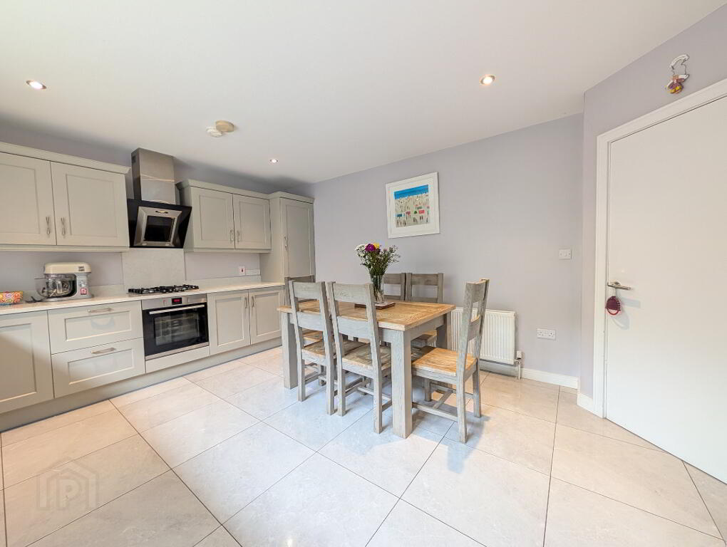 Photo 10 of 5 Dundrinne Close, Castlewellan