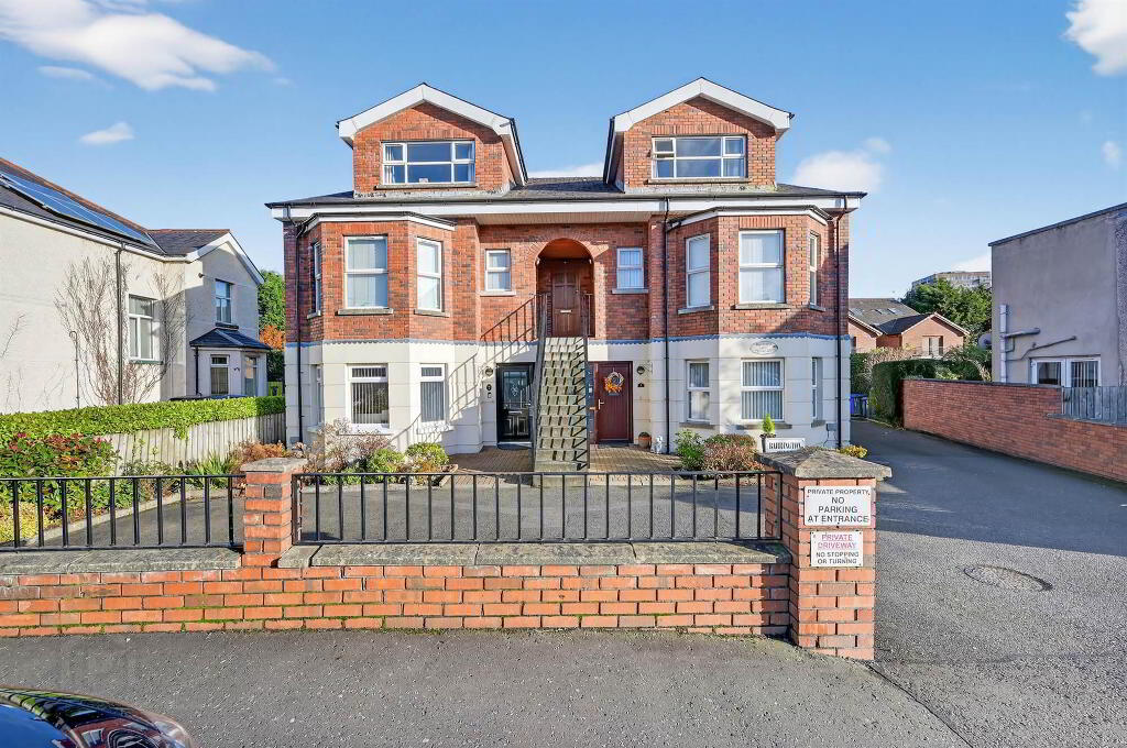 Apt 5, Barrington Court, Finaghy Road South, Belfast, BT10 0DR
