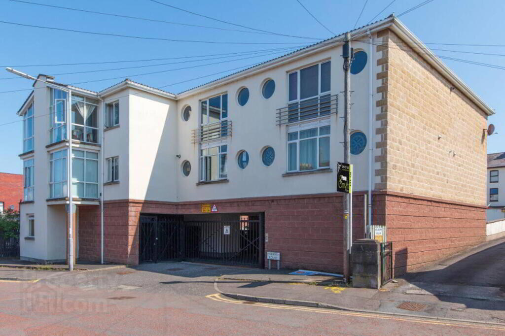 Photo 13 of 15 Holborn Court, Bangor