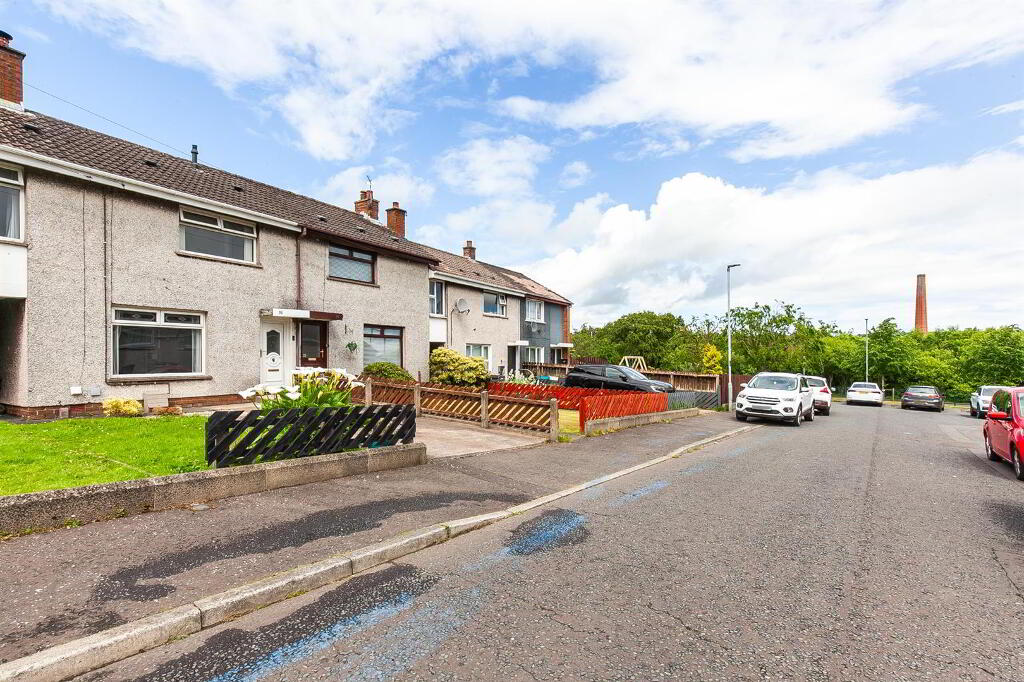 92 The Glade, Newtownabbey, BT36 5NW