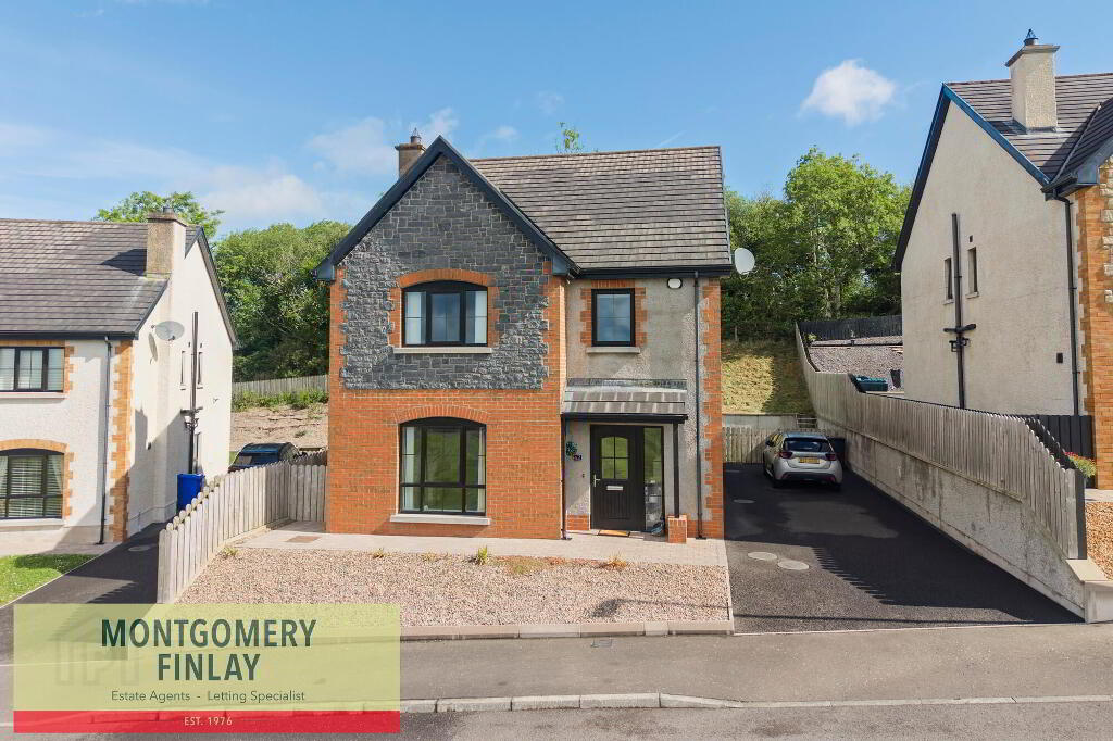 62 Carnhill, Enniskillen, Irvinestown, BT94 1AD