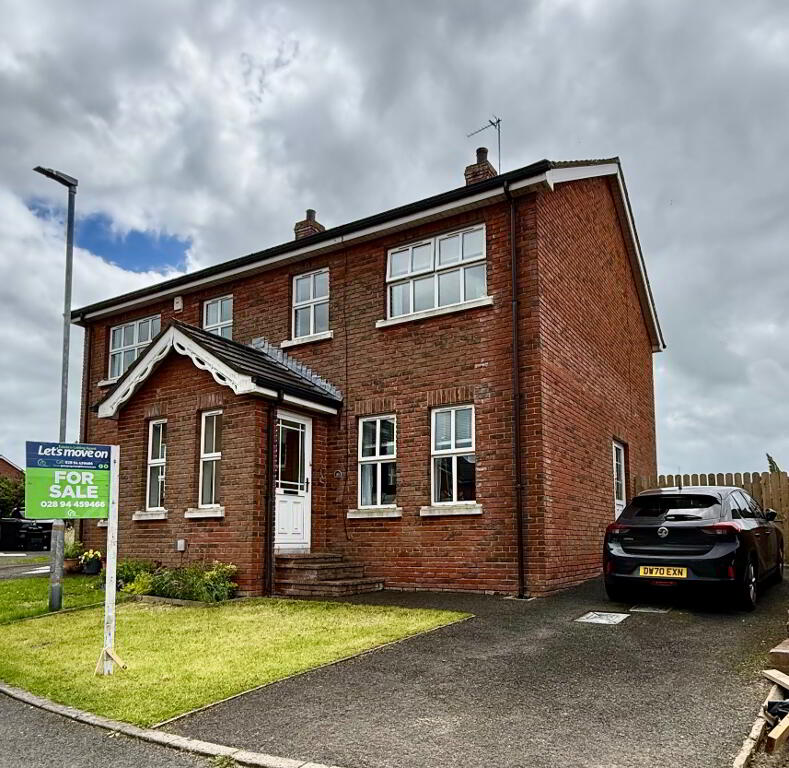 33 St James Meadow, Crumlin, BT29 4GU
