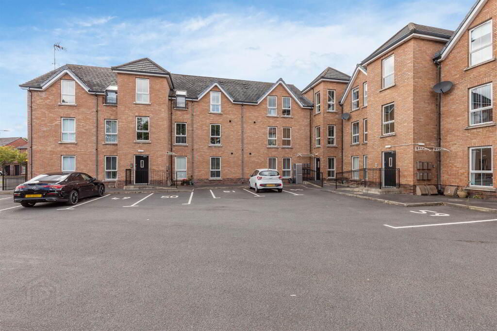 Apt 55, Montgomery Chase, Montgomery Road, Belfast, BT6 9GQ