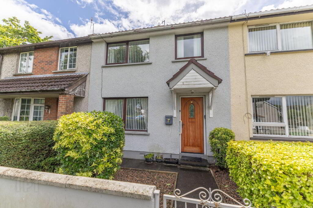 9 Rossmara Park, Warrenpoint, Newry, BT34 3NX