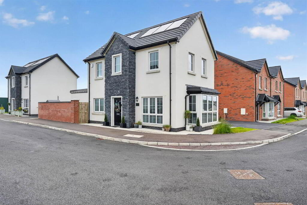 26 Mealough Lane, Carryduff, Belfast, BT8 8JG