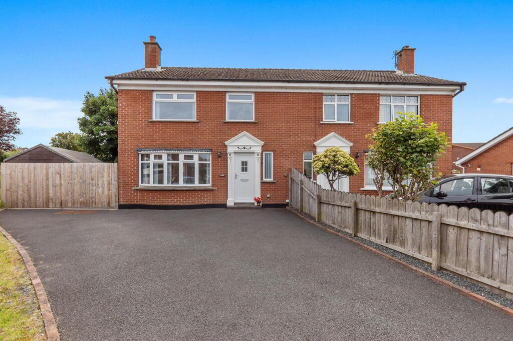 9 Albany Court, Bangor, BT19 6YJ