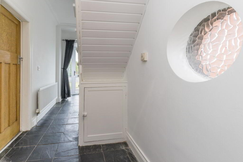 Photo 7 of 428 Castlereagh Road, Belfast