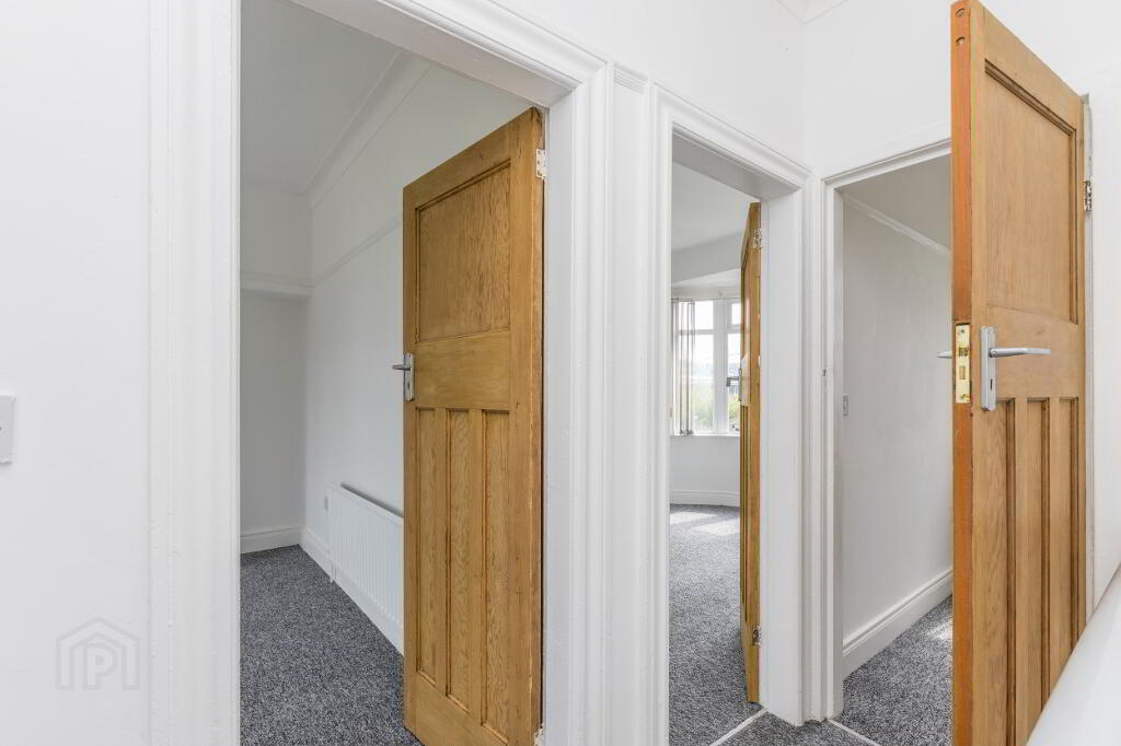Photo 14 of 428 Castlereagh Road, Belfast