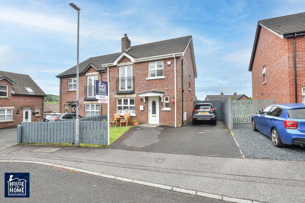 28 Thornberry Avenue, Ligoniel, Belfast, BT14 8EH