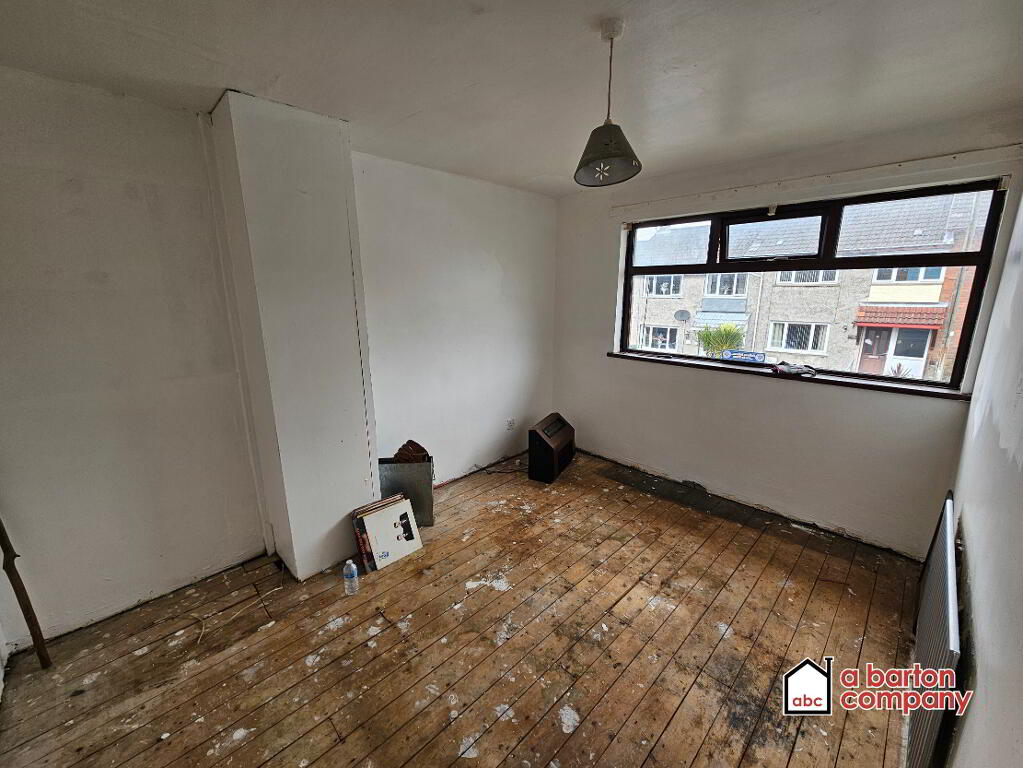 Photo 9 of 33 Queens Crescent, Glengormley, Newtownabbey