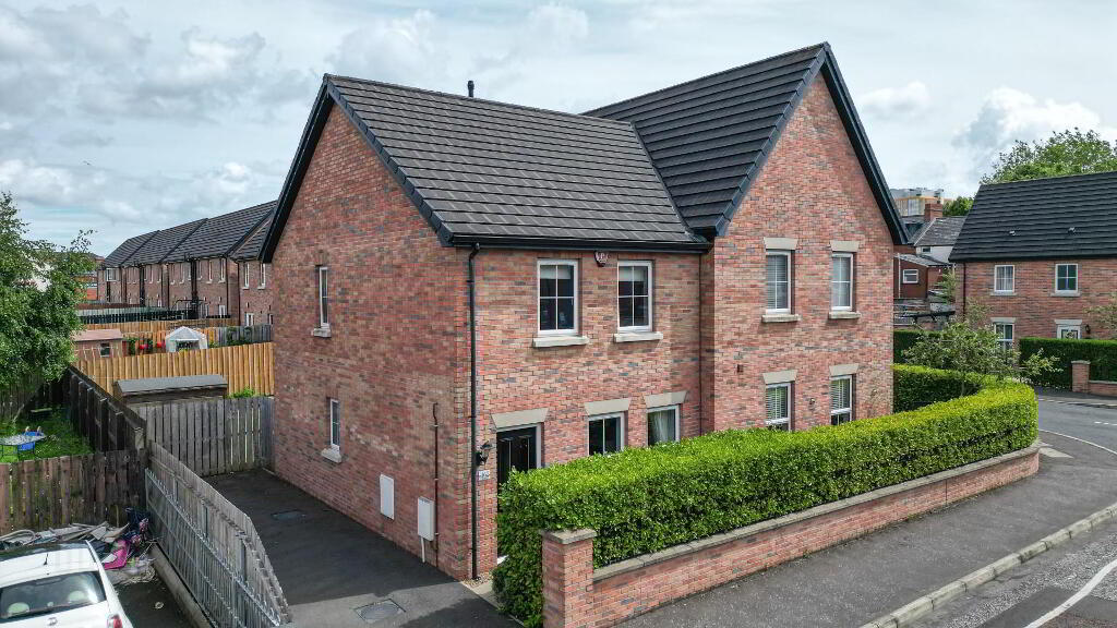 162 Broadway, Belfast, BT12 6HY