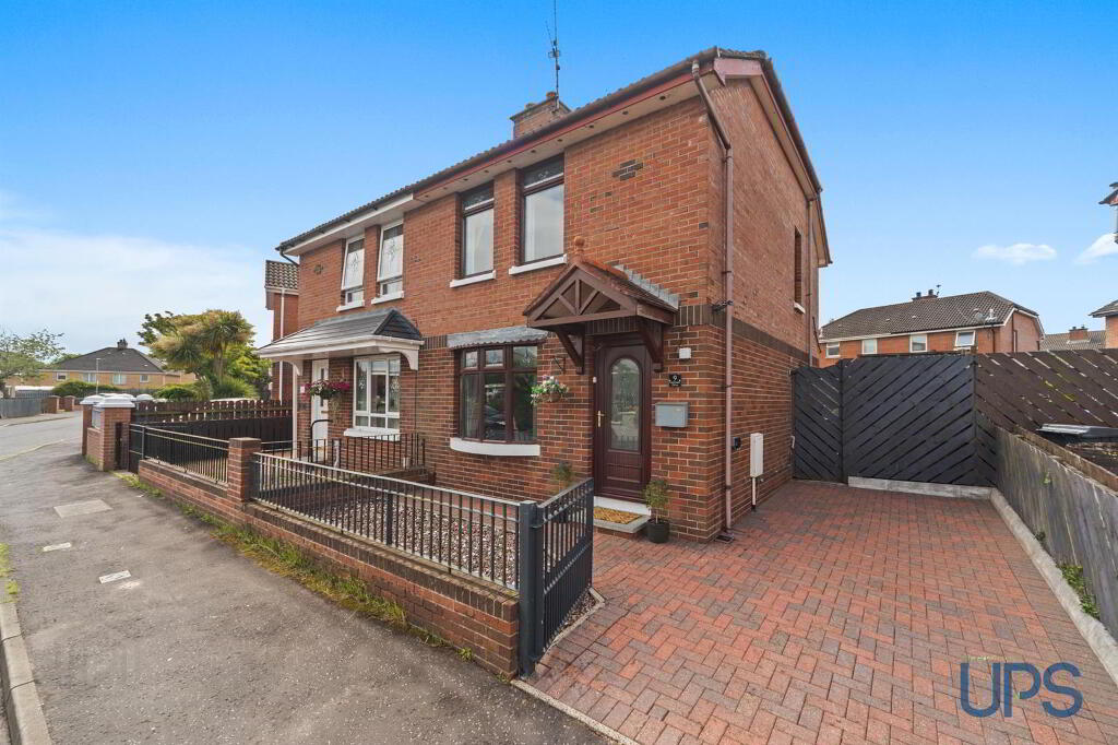 9 Greenane Drive, Blacks Road, Belfast, BT10 0NH