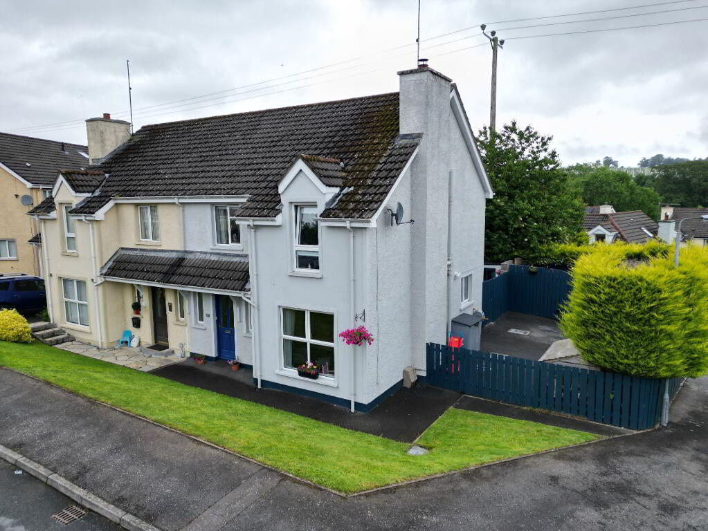 Photo 2 of 38 Bellfield, Castlewellan