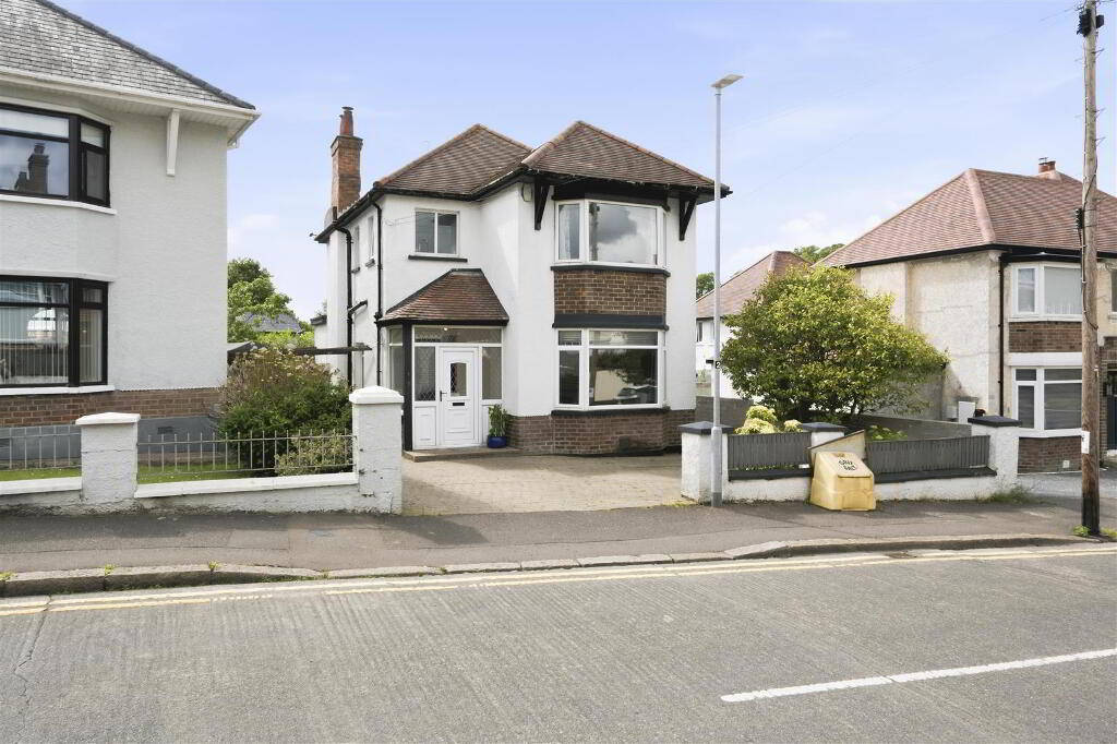 3 Thornhill Park, Belfast, BT5 7AR