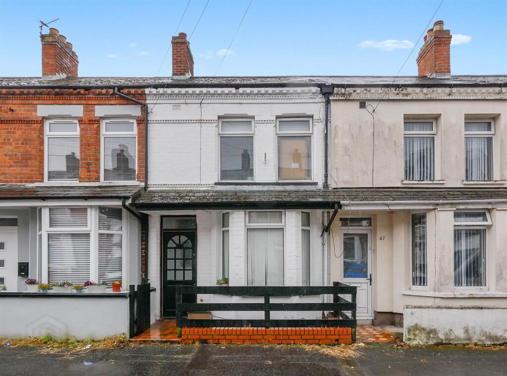 49 Ardenvohr Street, Woodstock Road, Belfast, BT6 8NB