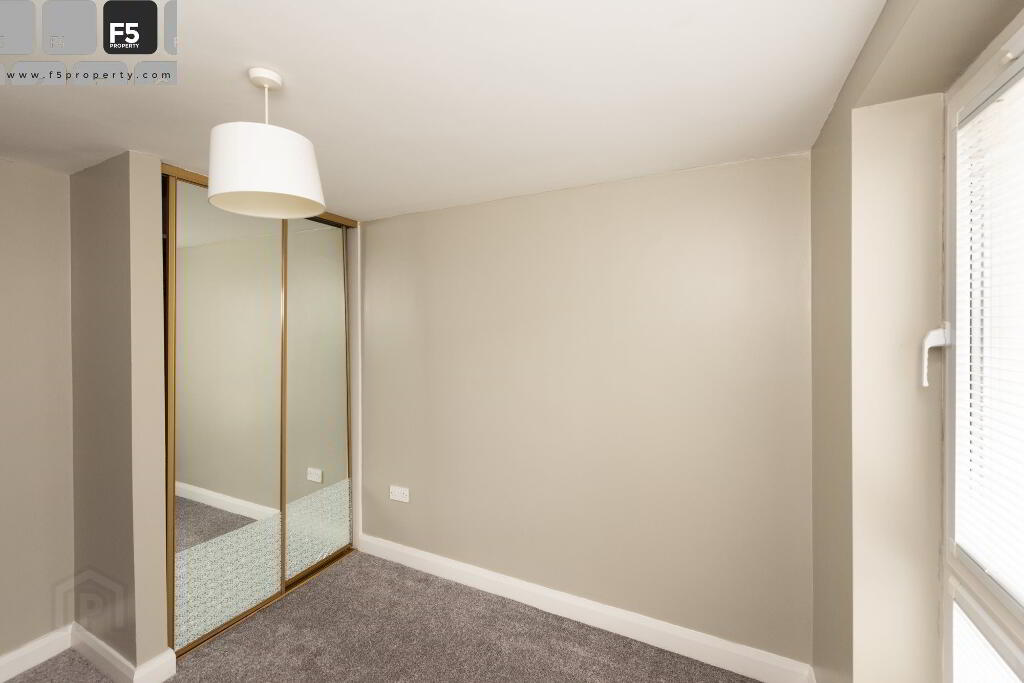 Bedroom 1 (3)
