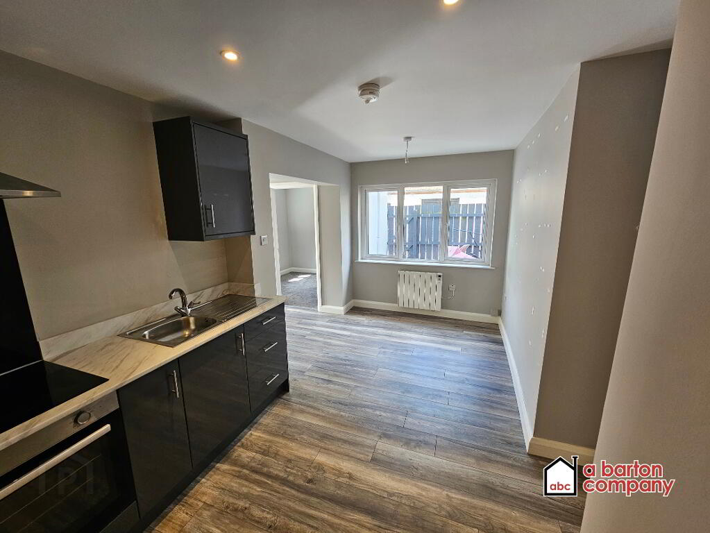Photo 3 of 640 Antrim Road, Bellevue, Belfast