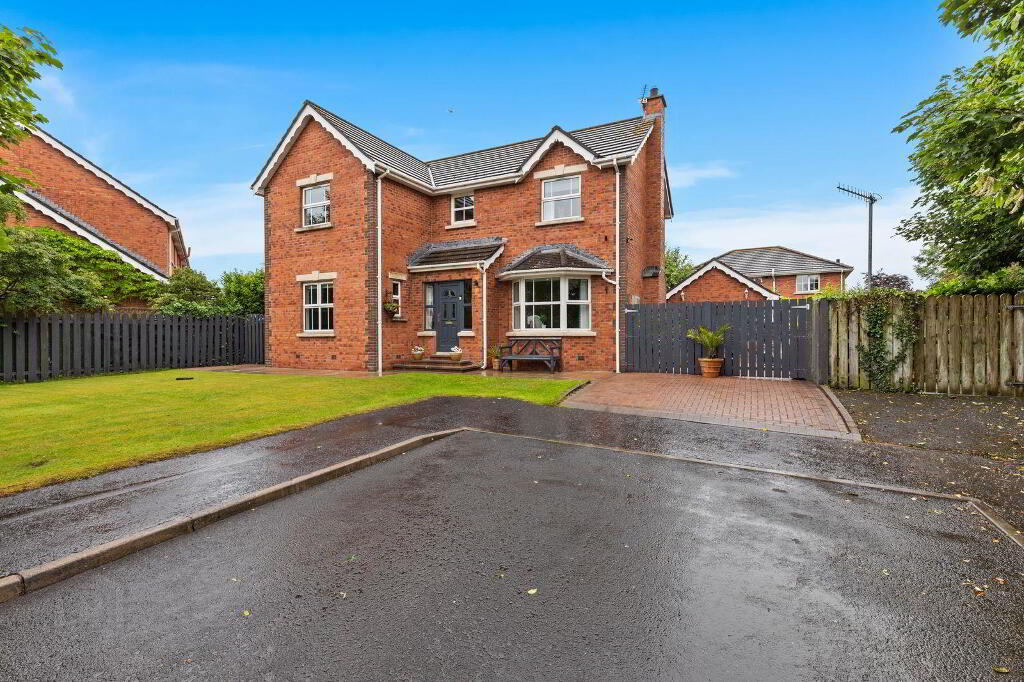 11 Ballycrochan Drive, Bangor, BT19 7LB